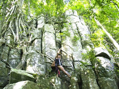 Huyền thoại về thành đá cổ Tà Kơn