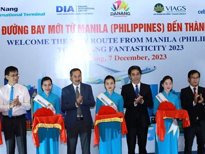 Đà Nẵng đón chuyến bay đầu tiên đến từ Manila