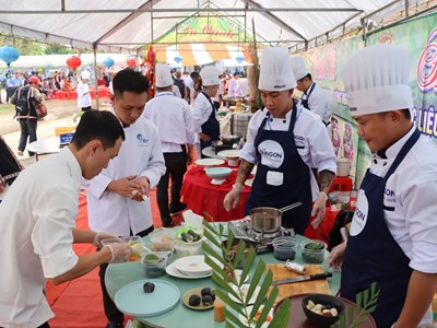 Kon Tum: Độc đáo hội thi “Ẩm thực dược liệu – Tinh hoa núi rừng”