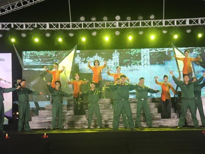 Chương trình nghệ thuật “Giai điệu người chiến sĩ”