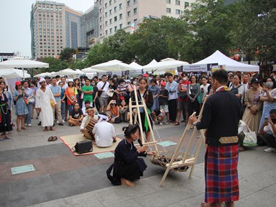 TP.HCM: Tưng bừng Lễ hội âm nhạc BridgeFest tôn vinh bình đẳng và sự đa dạng