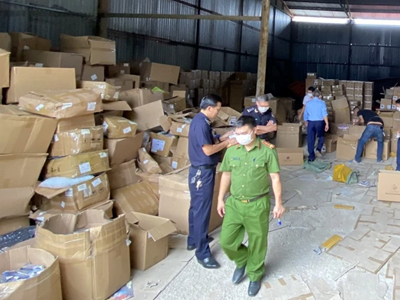 Cần ban hành ngay việc cấm mua bán, nhập khẩu thuốc lá mới