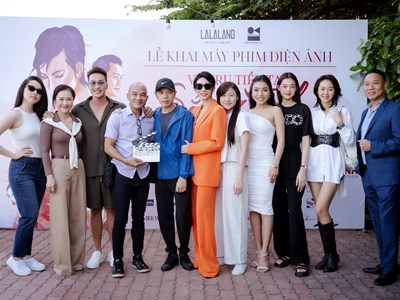 “Vũ Trụ Tiểu Tam” sánh đôi với “Lật Mặt 7” khuấy đảo phòng vé dịp 30.4.2024