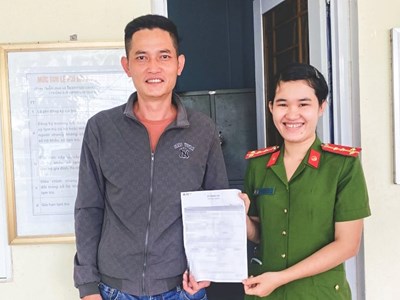 Nam thanh niên trả lại 260 triệu đồng cho người chuyển khoản nhầm