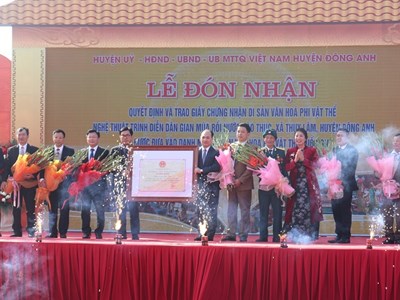 Múa rối nước Đào Thục đón Bằng chứng nhận Di sản văn hóa phi vật thể quốc gia