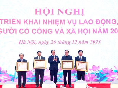 Năm 2024, phấn đấu tỉ lệ thất nghiệp dưới 4%