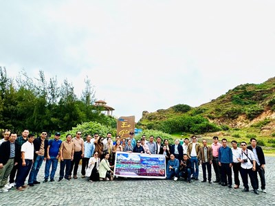 Bình Định liên kết phát triển du lịch với các tỉnh Nam Lào