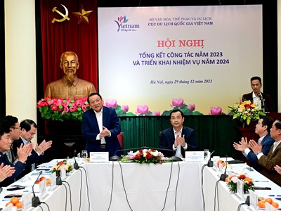 Bộ trưởng Nguyễn Văn Hùng: Khát vọng lớn, quyết tâm cao và ước mơ đẹp sẽ tạo ra hiện thực tươi sáng của ngành Du lịch