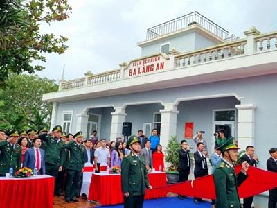 Thiêng liêng Lễ chào cờ đón chào năm mới tại Quảng Ngãi