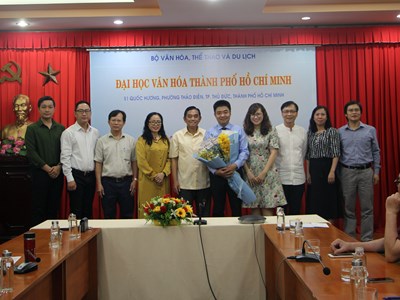 Công bố Quyết định bổ nhiệm Hiệu trưởng Trường ĐH Văn hóa TP.HCM