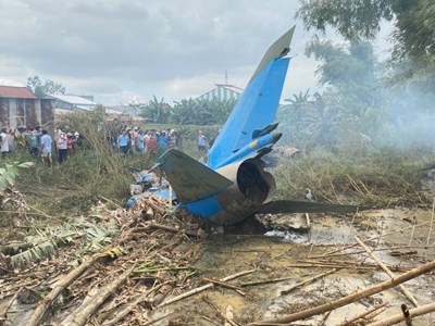 Một máy bay quân sự rơi ở Quảng Nam