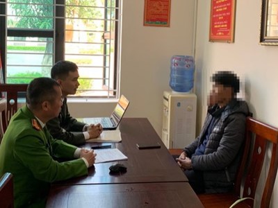 Bị phạt 7,5 triệu đồng vì xúc phạm cán bộ xã trên Facebook