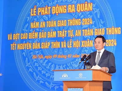 “Thượng tôn pháp luật để xây dựng văn hóa giao thông an toàn”