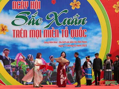 Ngày hội “Sắc Xuân trên mọi miền Tổ quốc” năm 2024
