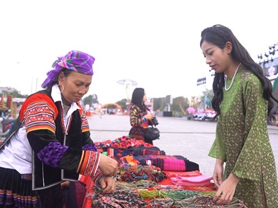 Tuần Văn hóa, Du lịch Điện Biên - Thanh Hóa: Sắc màu hội tụ