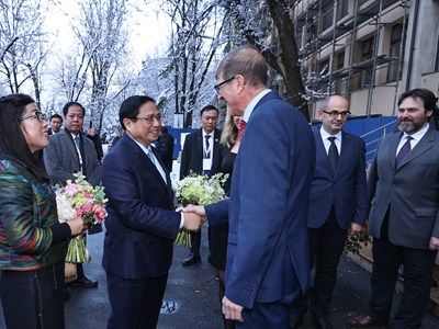 Việt Nam không bao giờ quên sự hỗ trợ, giúp đỡ chí tình, chí nghĩa, hợp tác chặt chẽ của Romania