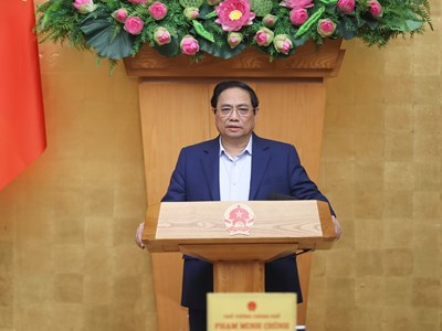 Thủ tướng yêu cầu tiếp tục chú trọng các lĩnh vực văn hoá, xã hội