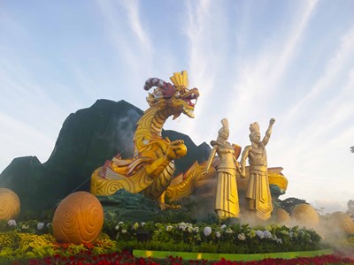 Ấn tượng cụm biểu tượng linh vật Rồng tại Bình Định