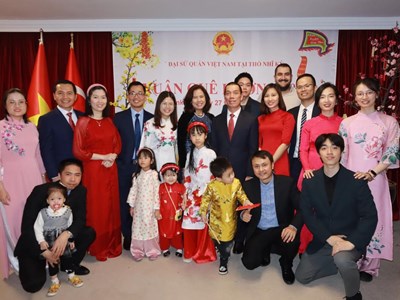 Mang Tết cổ truyền Việt Nam đến với kiều bào tại Thổ Nhĩ Kỳ