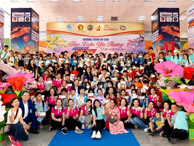 Hướng tới một xã hội nhân văn, nhân ái