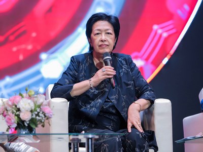 Nhà ngoại giao Tôn Nữ Thị Ninh: “Tôi muốn kể câu chuyện Việt Nam đặc biệt và độc đáo!"