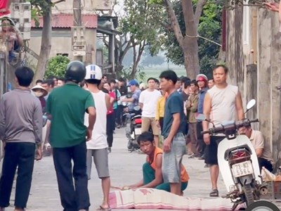 Trâu ‘điên’ sổng chuồng làm ba người thương vong
