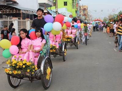 Về Hà Tiên xem xứ thơ vào hội