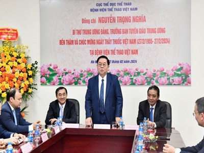 Trưởng Ban Tuyên giáo Trung ương thăm Bệnh viện Thể thao Việt Nam