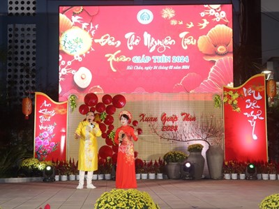 Đà Nẵng: Sân chơi của những người yêu thơ