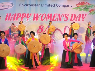 Hải Phòng đưa nghệ thuật đến với công nhân lao động