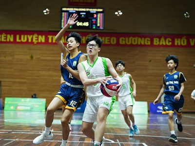 Học sinh Hà Nội so tài bóng rổ tại Hội khỏe Phù Đổng