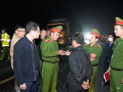 Xác định nguyên nhân vụ tai nạn làm 2 người tử vong trên cao tốc Cam Lộ - La Sơn