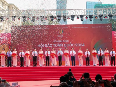 Trưởng ban Tuyên giáo Trung ương: Tiếp tục đẩy mạnh xây dựng cơ quan báo chí văn hóa và người làm báo văn hóa