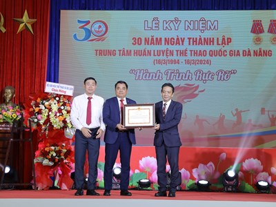 Thứ trưởng Bộ VHTTDL Hoàng Đạo Cương dự lễ kỷ niệm 30 năm thành lập Trung tâm huấn luyện thể thao quốc gia Đà Nẵng