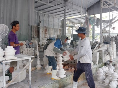 Làng nghề đá mỹ nghệ Non nước Ngũ Hành Sơn: Làm mới để đón du khách