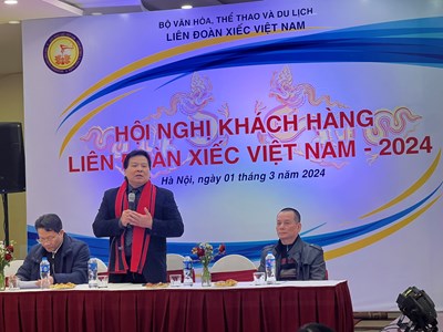 Sân khấu chuyển mình nhờ công nghệ