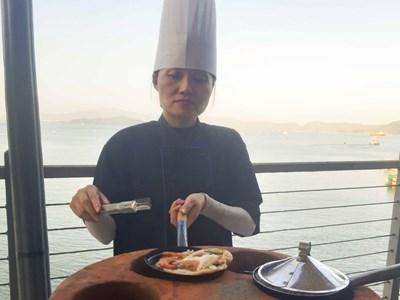 Về "đất võ" tận hưởng ẩm thực