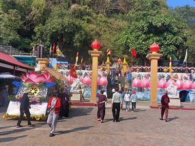 Tọa đàm “Giải pháp nâng tầm lễ hội Quán Thế Âm - di sản văn hóa phi vật thể quốc gia”