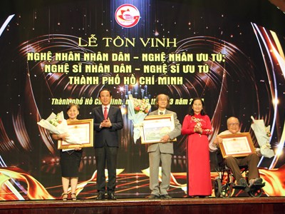 TP.HCM tôn vinh Nghệ nhân nhân dân, Nghệ nhân ưu tú, Nghệ sĩ nhân dân, Nghệ sĩ ưu tú