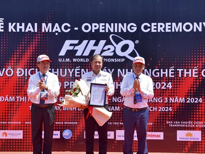 Chính thức thành lập Liên đoàn thuyền máy thể thao Việt Nam