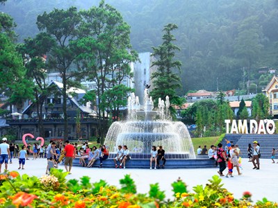 Lễ hội "Chào hè Vĩnh Phúc năm 2024": Thu hút hàng ngàn du khách