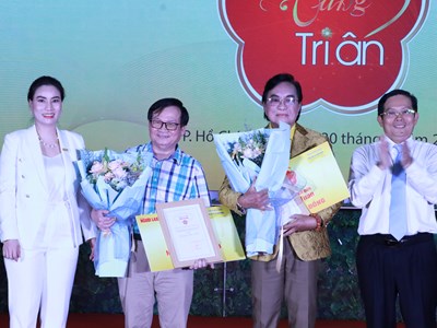 Gala “Hành trình 30 năm Giải Mai vàng”