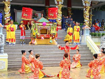 Di sản cộng đồng kết tinh từ văn hóa các dân tộc  Việt, Khmer, Chăm và Hoa ở Nam Bộ