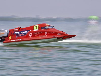 “Đấu trường xanh” của những siêu tốc độ