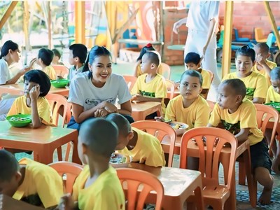 Chọn hoa hậu bằng truyền hình thực tế: Tìm kiếm tài năng hay mải mê lợi nhuận?