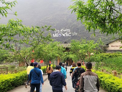 Cần định vị rõ nét thương hiệu du lịch Hà Giang