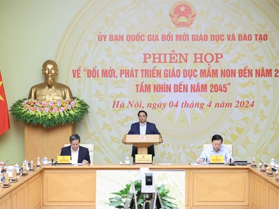 Huy động mọi nguồn lực cho giáo dục mầm non