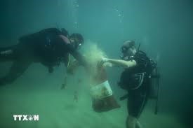 Khoảng 11 triệu tấn rác thải nhựa gây ô nhiễm nằm sâu dưới đáy biển