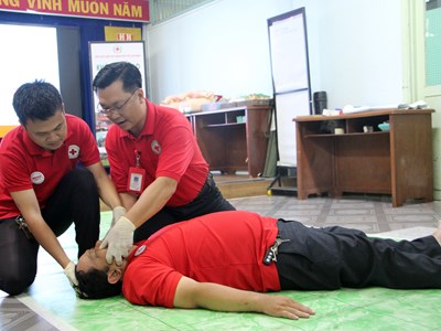 Khai mạc khóa đào tạo kiến thức, kỹ năng sơ cấp cứu nâng cao