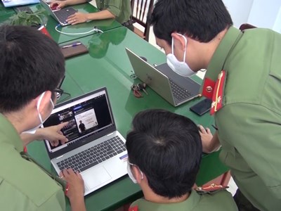 “Sập bẫy” tìm việc qua mạng xã hội